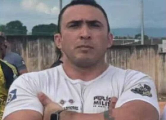 Perícia identificou múltiplas perfurações no carro da vítima, que foi socorrida em estado grave