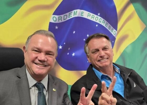 O encontro está marcado para o dia 7 de março e terá duração de uma hora.