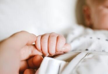 TJMT mantém condenação após morte de bebê por falha em UTI do Hospital 