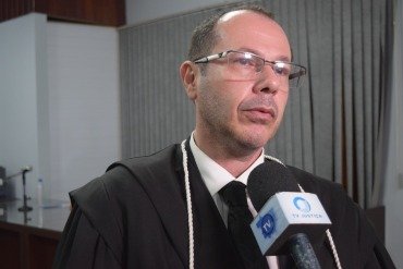 STF mantém afastamento de juiz e valida provas do 