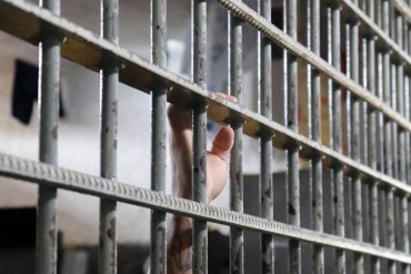 Produtor rural é condenado a 12 anos por matar garimpeiro a facadas por ciúmes em MT