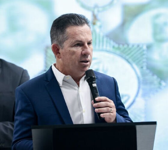 O governador Mauro Mendes. 