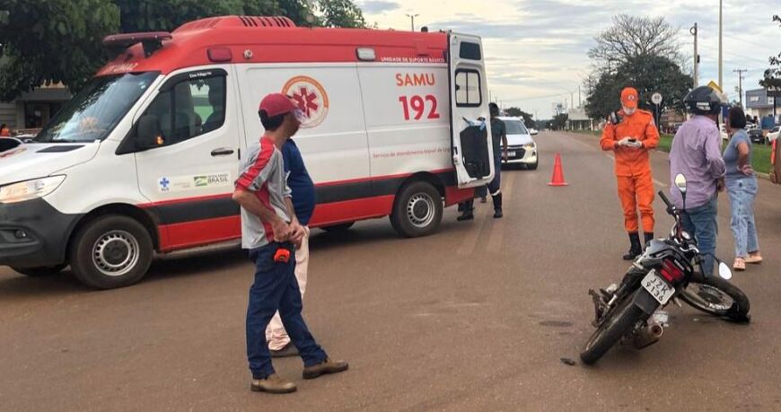 <strong>Corpo de Bombeiros Militar socorre motociclista após colisão com automóvel na MT-140</strong>