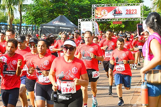 CORRIDA HOMENS DO FOGO.jpg