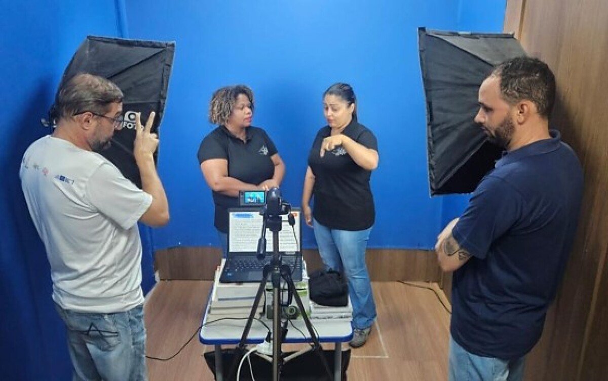 Seduc abre inscrições para curso gratuito de Libras EaD com 750 vagas ...