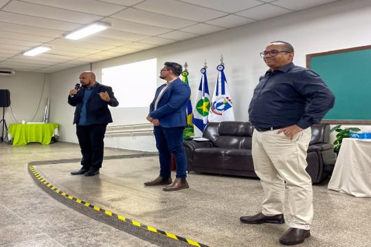 TCE-MT apresenta plataforma de Inteligência Artificial na UFMT em Cuiabá