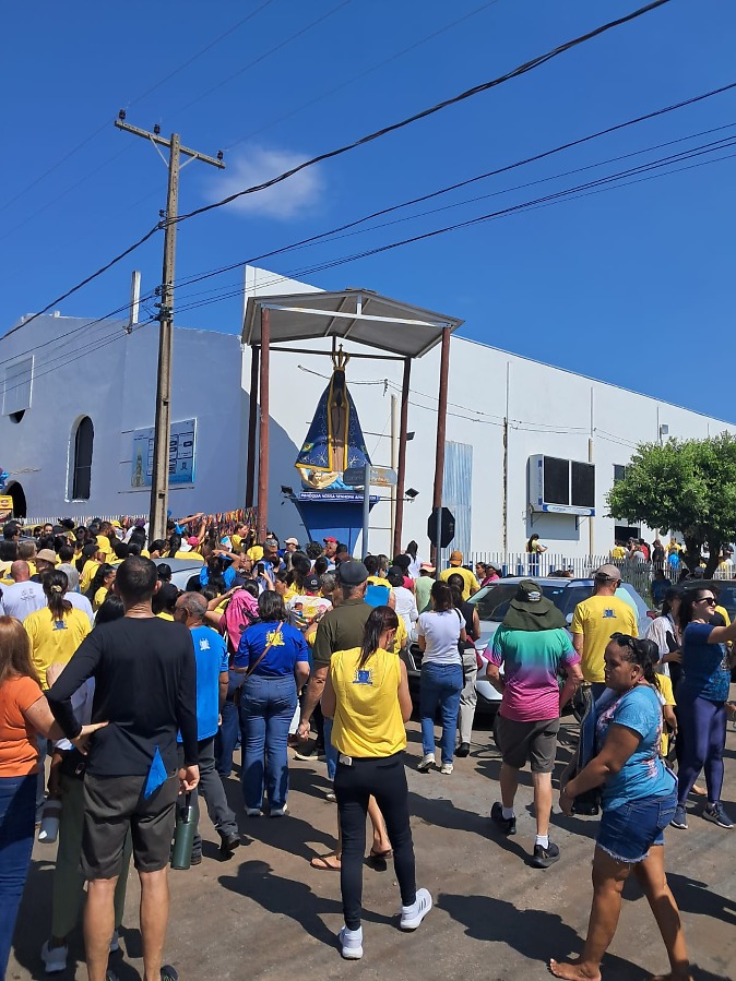 Romaria de Nossa Senhora Aparecida reúne milhares de fiéis em Primavera do Leste, MT