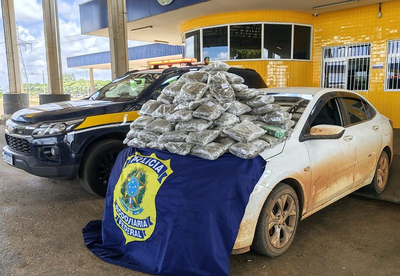 Casal é preso com 50 kg de skunk em Primavera do Leste, MT